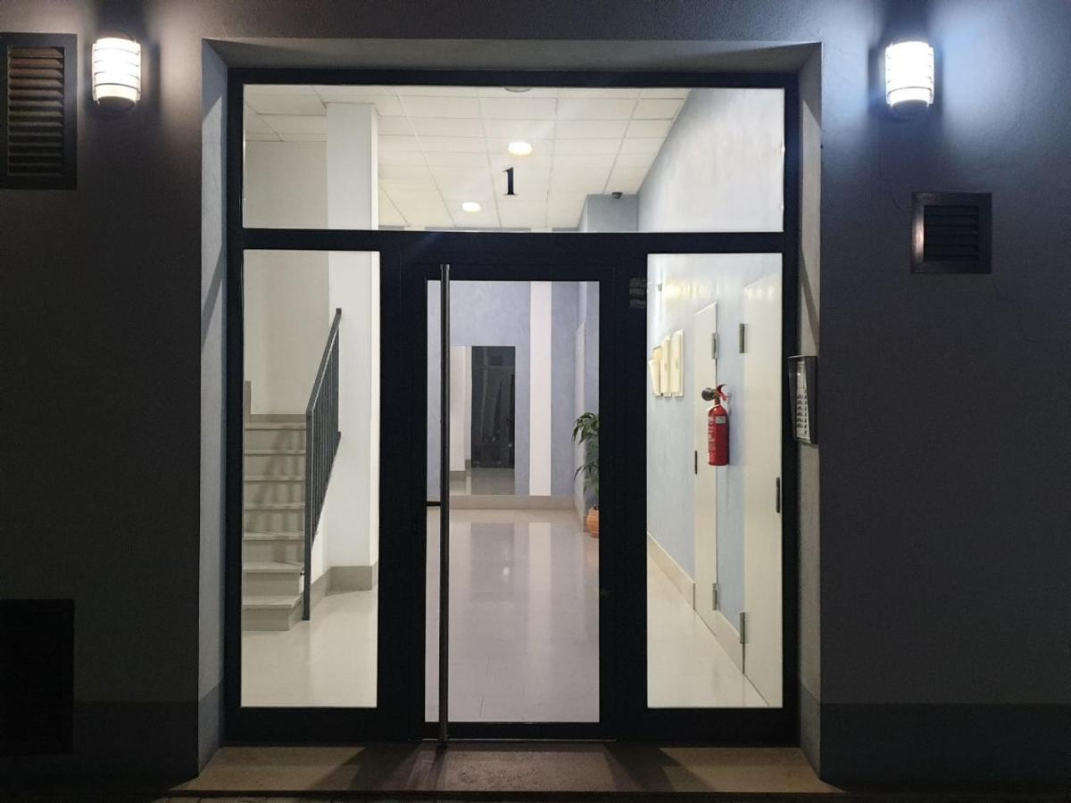 אורופסה דל מר Apartamento Residencial Carmen מראה חיצוני תמונה